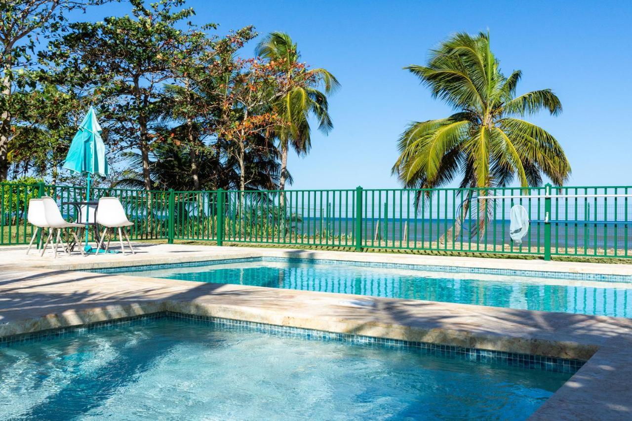 Villas At Aguada Sea Beach Екстер'єр фото