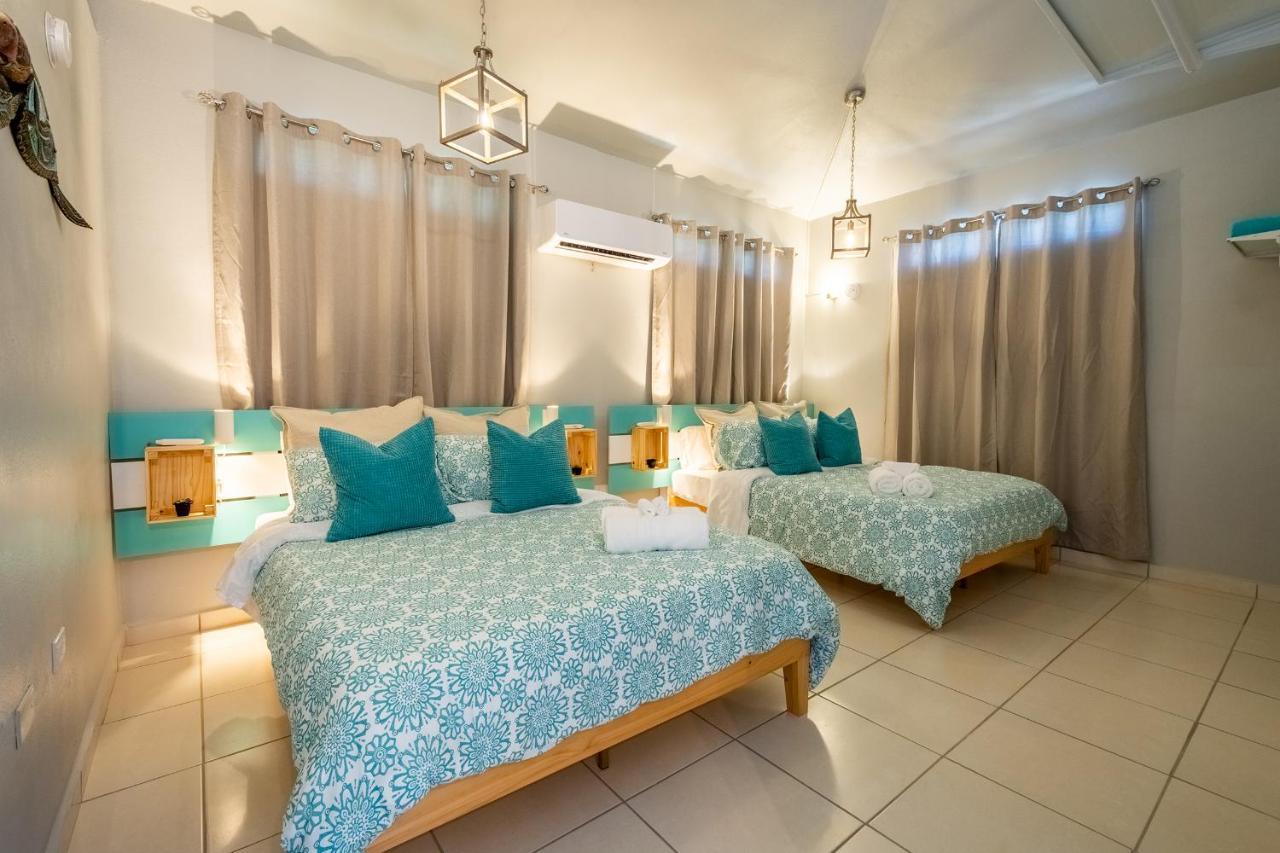 Villas At Aguada Sea Beach Екстер'єр фото